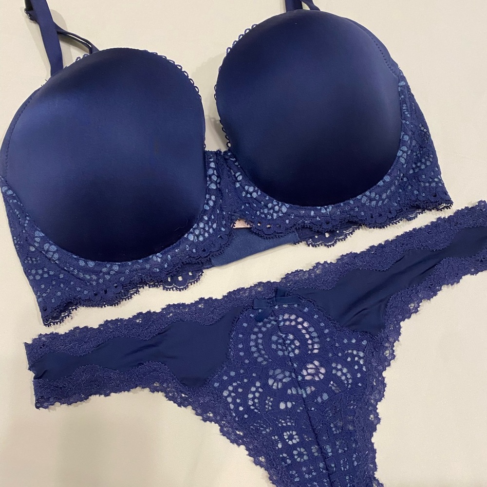 Victoria’s Secret Dream Angels Bra and Panty Set